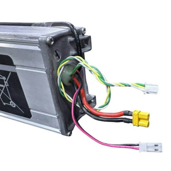 Large original battery 12.8 Ah (Xiaomi Mi) for e-scooter